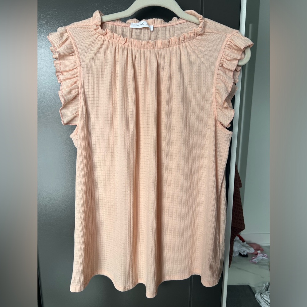ces femme soft peach blouse - Picture 5 of 5